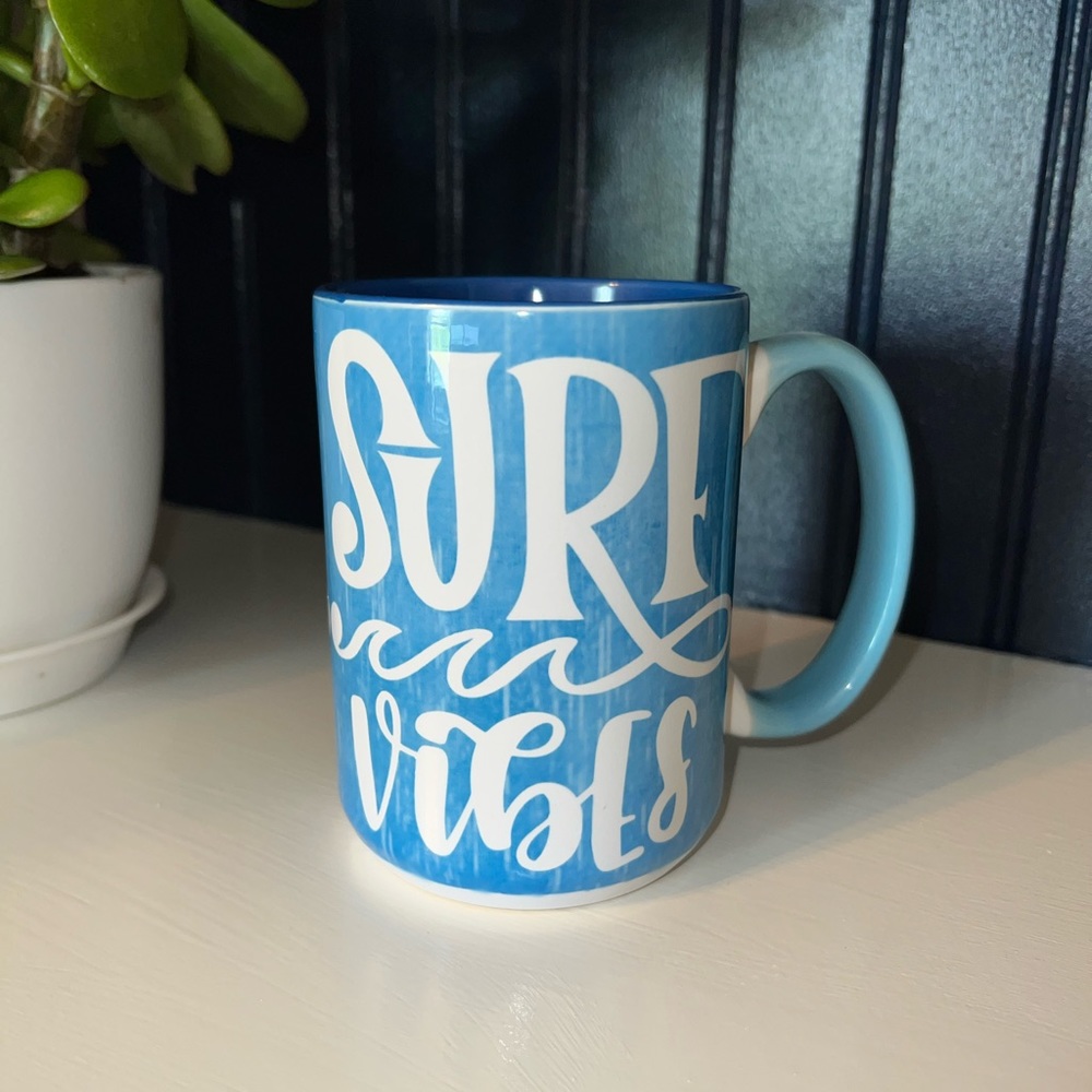 🆕 Cricut homemade mug ☕️ Surf 🏄 Vibes.